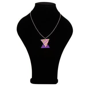 Collar Marmoleado En Triángulo Con Fomi Moldeable