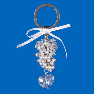 Llavero Con Corazòn De Cristal Y Engarces De Perlas
