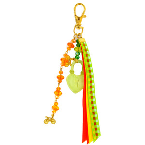 Colgante Para Llavero Verde-Naranja Con Dijes De Acrílico Y Oro