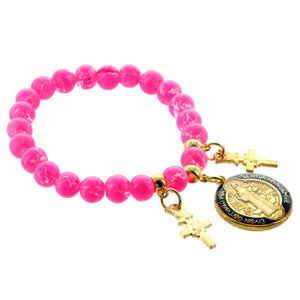 Pulsera Rosa Con Medalla Y Cruz