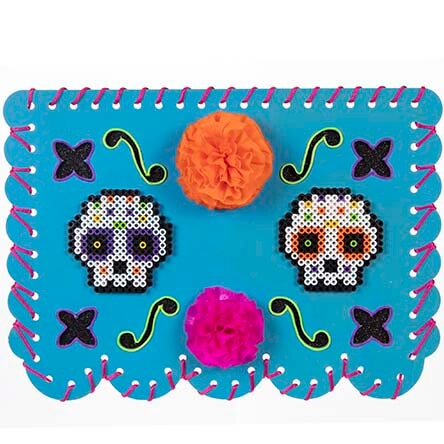 Banderín 2 Calaveras Con Cuentas De Tubito